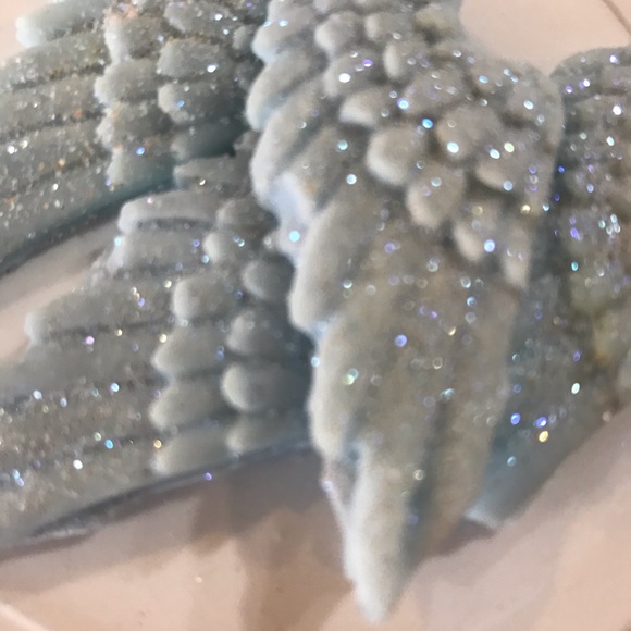 Pastel Iridescent Blue Angel Wing Wax Melts - Picture 2 of 7